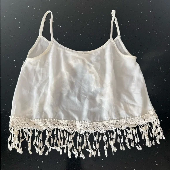 White Crochet Fringe Tank Top - Picture 4 of 8